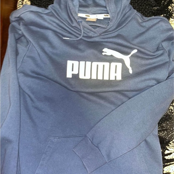 Women’s sweaters size small - Picture 4 of 4